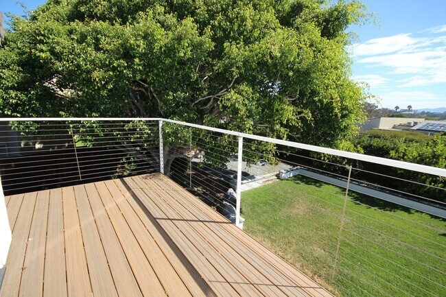 Building Photo - 13075 Survey Point