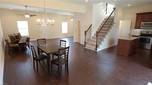 Building Photo - 6395 Partridge St