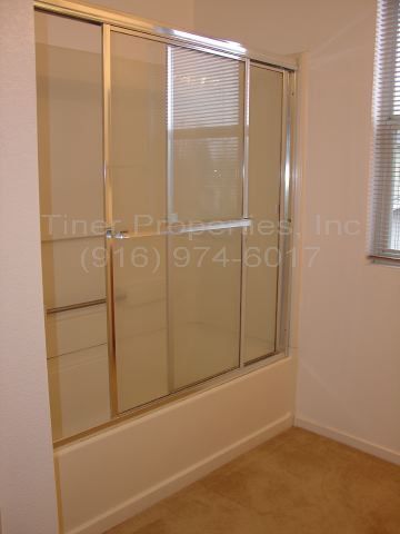 Building Photo - Laguna Gated Community
