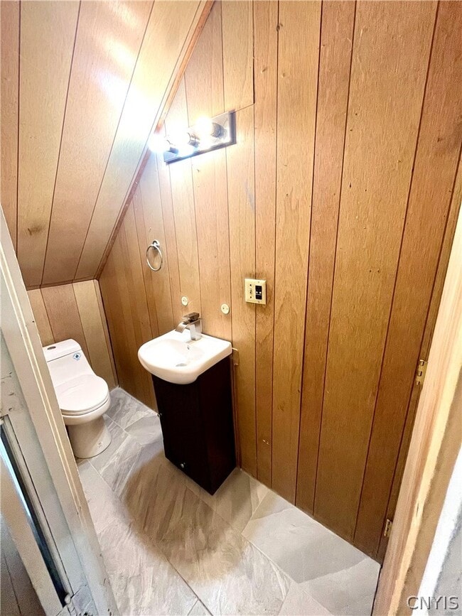 Building Photo - 173 E Genesee St