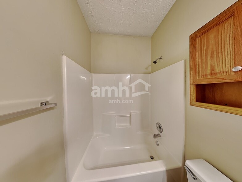 Building Photo - 408 Windcroft Cir NW