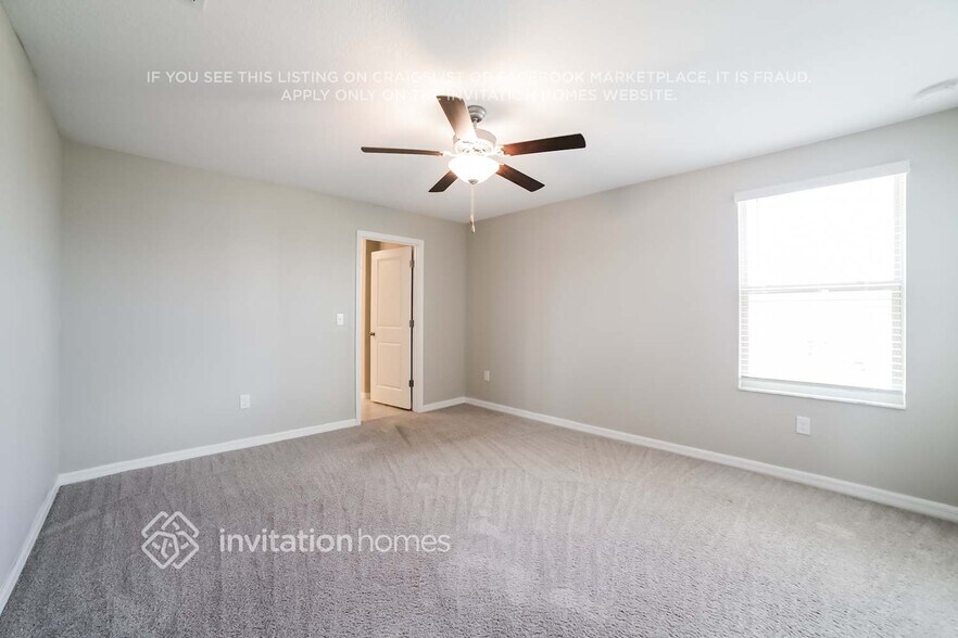 Building Photo - 15545 Miller Creek Dr