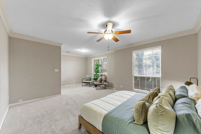 Building Photo - 7705 Case Dr