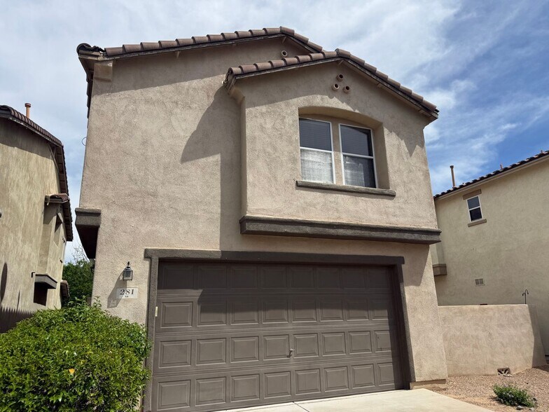 Building Photo - 281 W Paseo Celestial