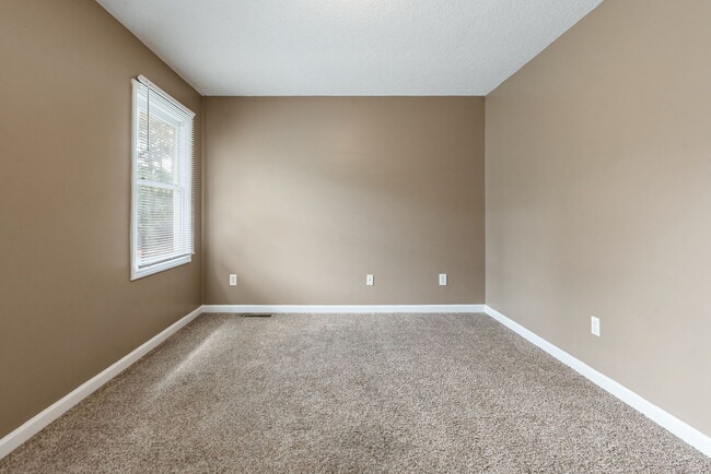 Building Photo - 5049 Falling Creek Ln
