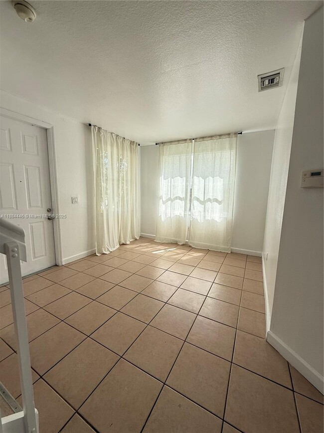Building Photo - 24492 SW 110th Ave