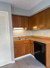 Building Photo - 54 Ferguson Dr