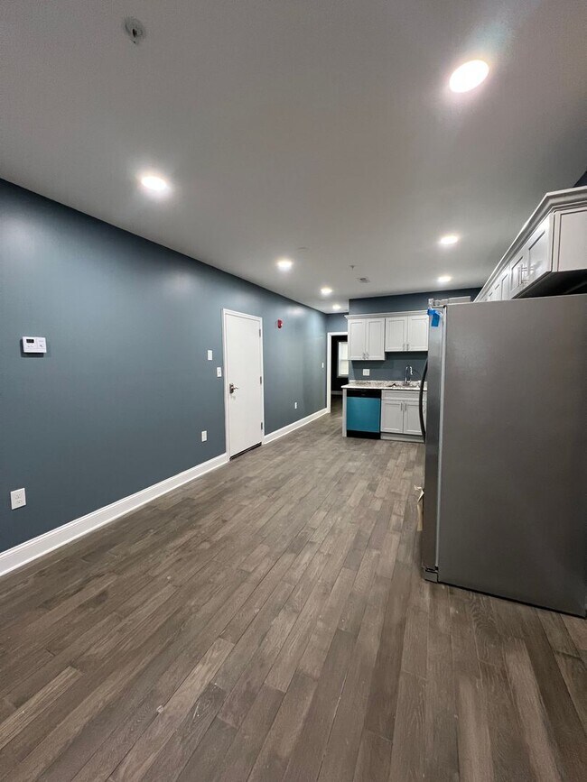 Building Photo - 2020 McCulloh St