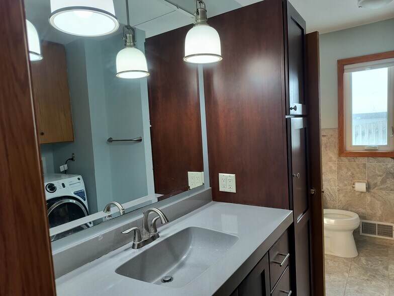 Building Photo - 2720 Ward Ave