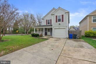Building Photo - 3811 Ernst Dr