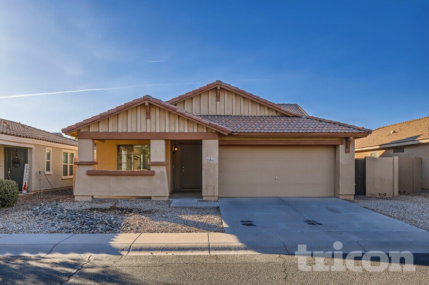 Building Photo - 25841 W Valley View Dr