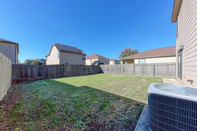 Building Photo - 8824 Edmundsbury Dr