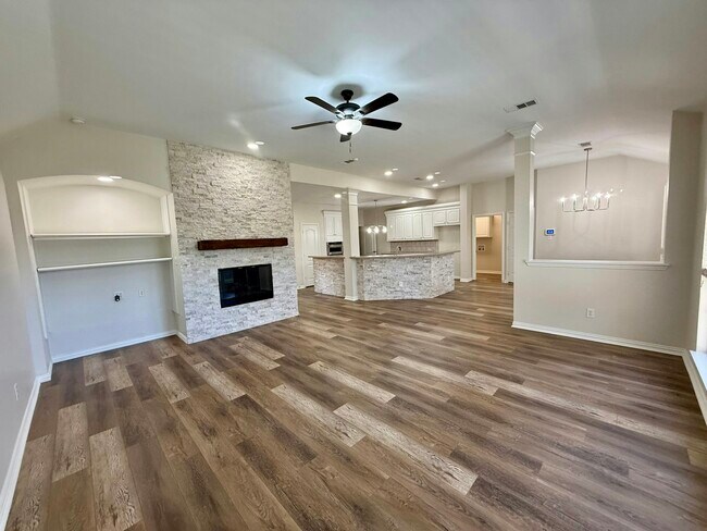 Building Photo - 3543 Nautical Dr