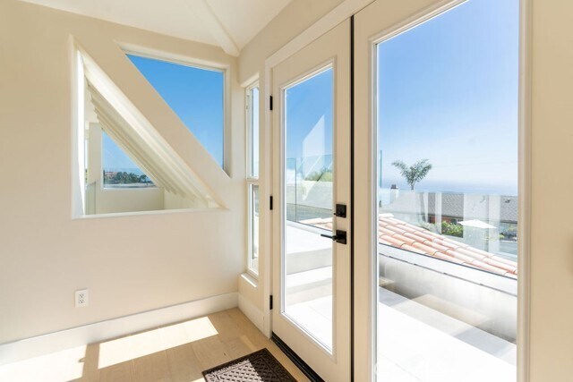 Building Photo - 2850 Zell Dr