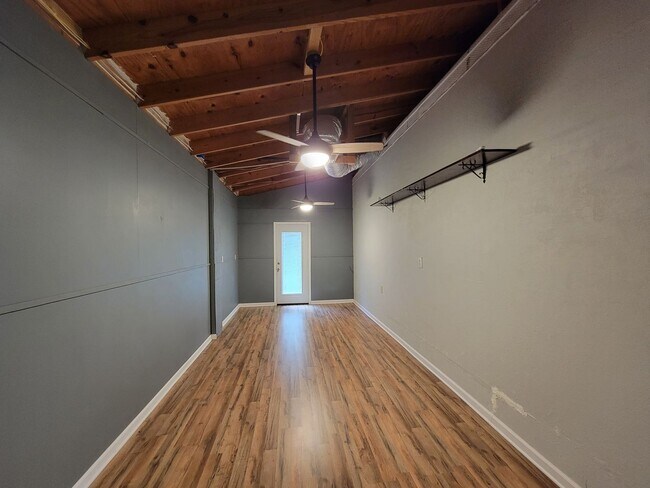 Building Photo - 4 bedroom house for rent on Killearn Estat...