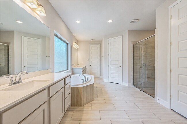 Building Photo - 2138 Taylor Marie Trl