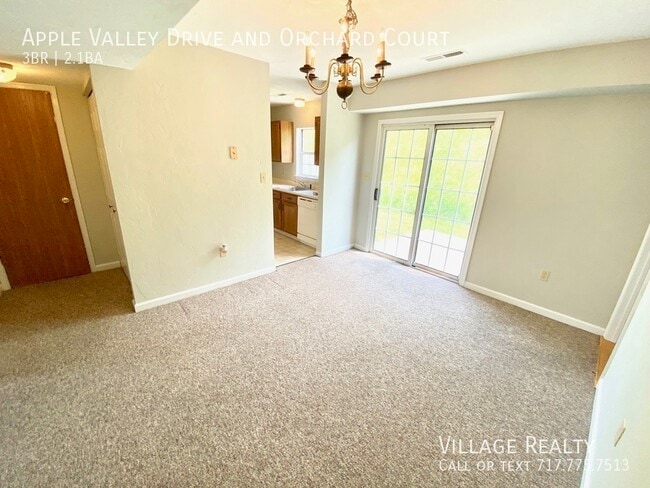 Building Photo - 710 Apple Valley Dr