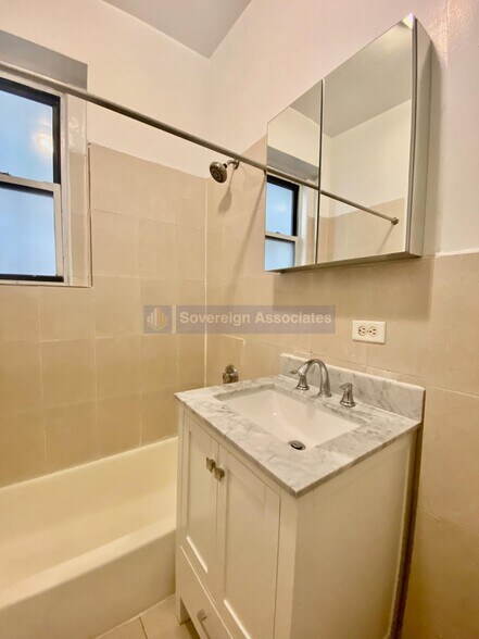 Building Photo - 250 Fort Washington Ave