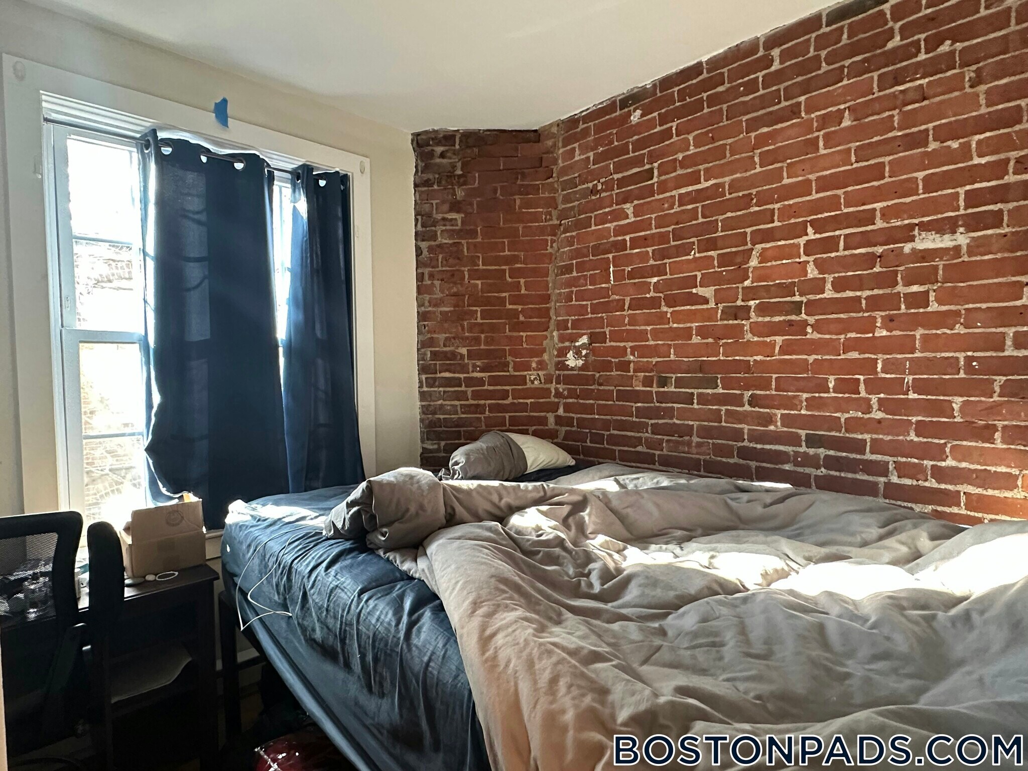 Building Photo - 22 Sussex St