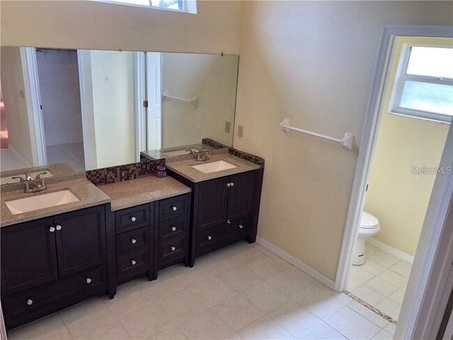 Building Photo - 369 Sterling Dr