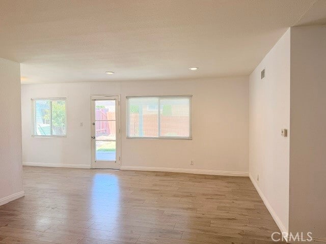 Building Photo - 2415 Los Padres Dr