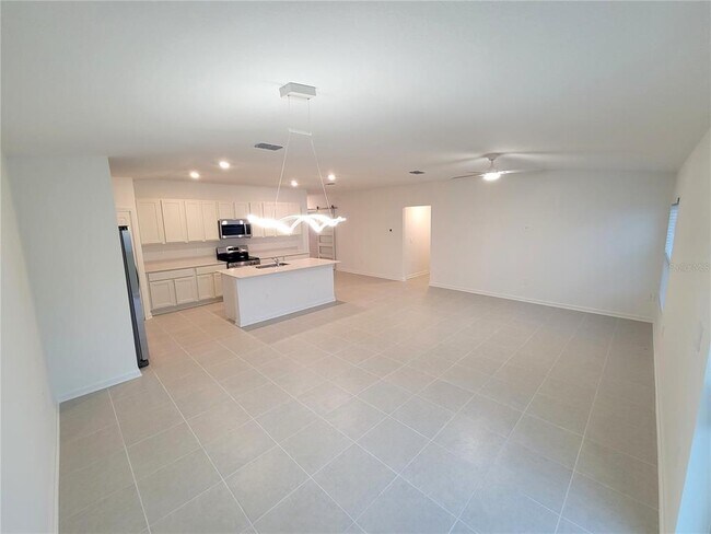 Building Photo - 3007 Totem Rd