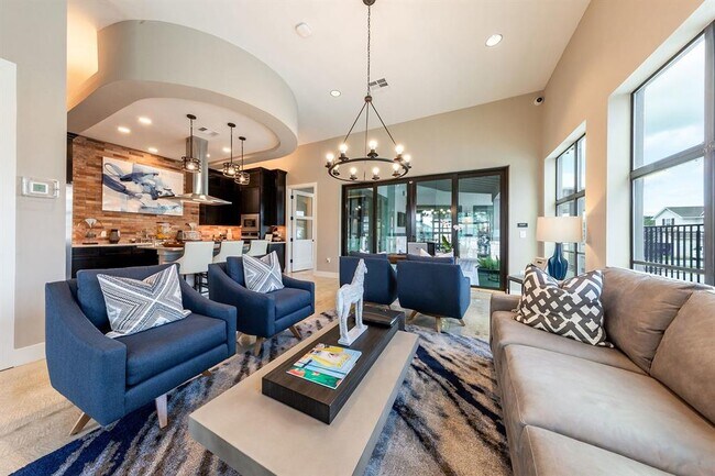 Building Photo - 412 San Gabriel River Rd