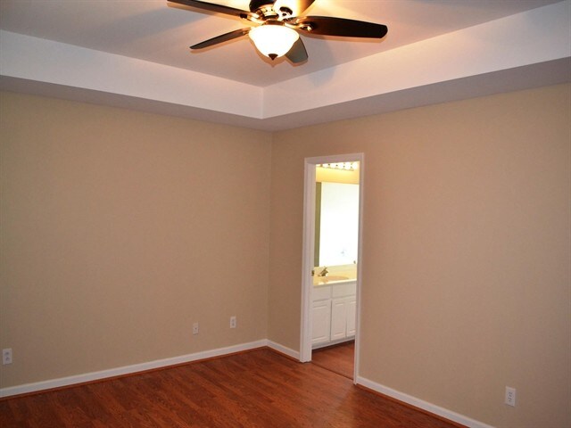 Building Photo - 36 Halehaven Dr