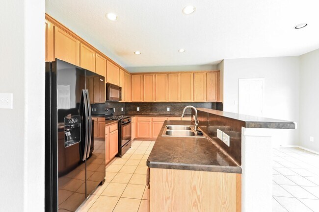 Building Photo - 29430 Legends Bluff Dr