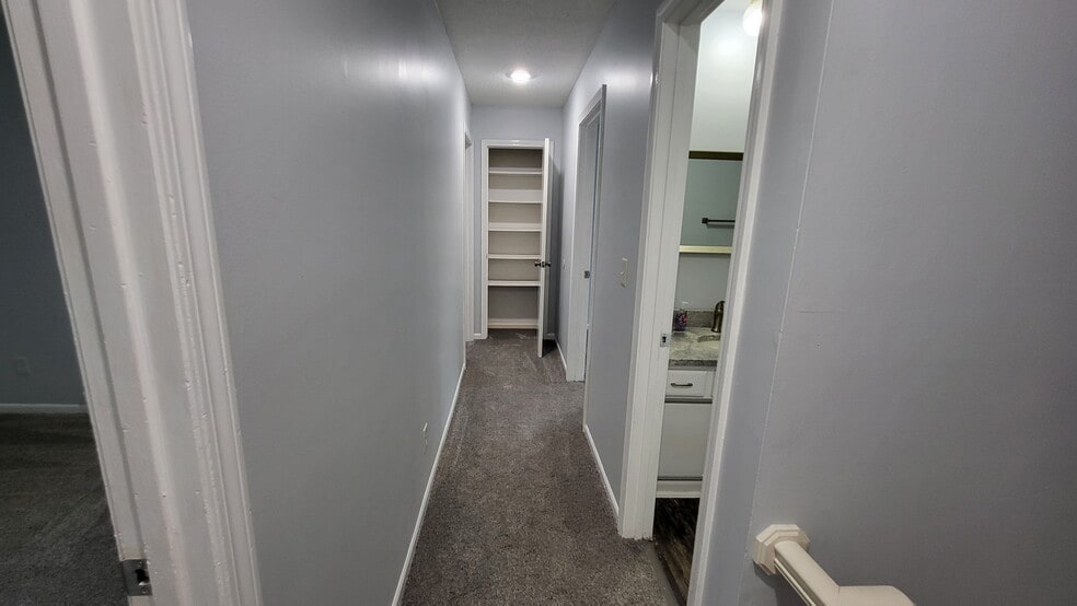 Building Photo - 14038 Dornoch St