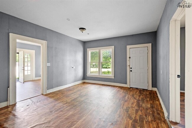 Building Photo - 2809 Kessler Ave