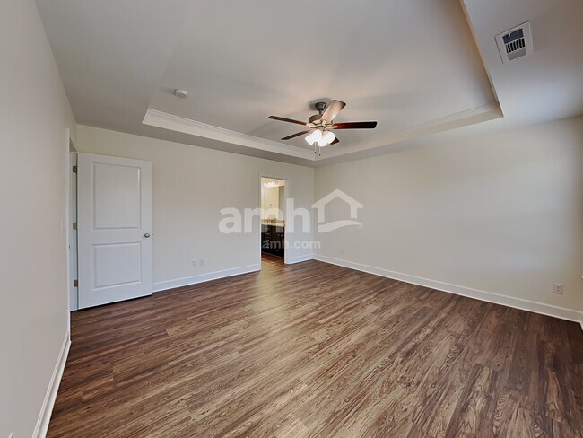 Building Photo - 5420 Lake Water Ct