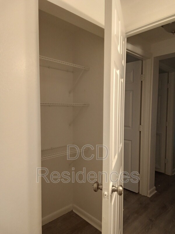 Building Photo - 11433 Mussel Dr