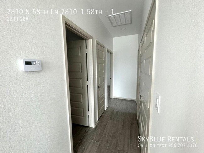 Building Photo - 7810 N 58th Ln