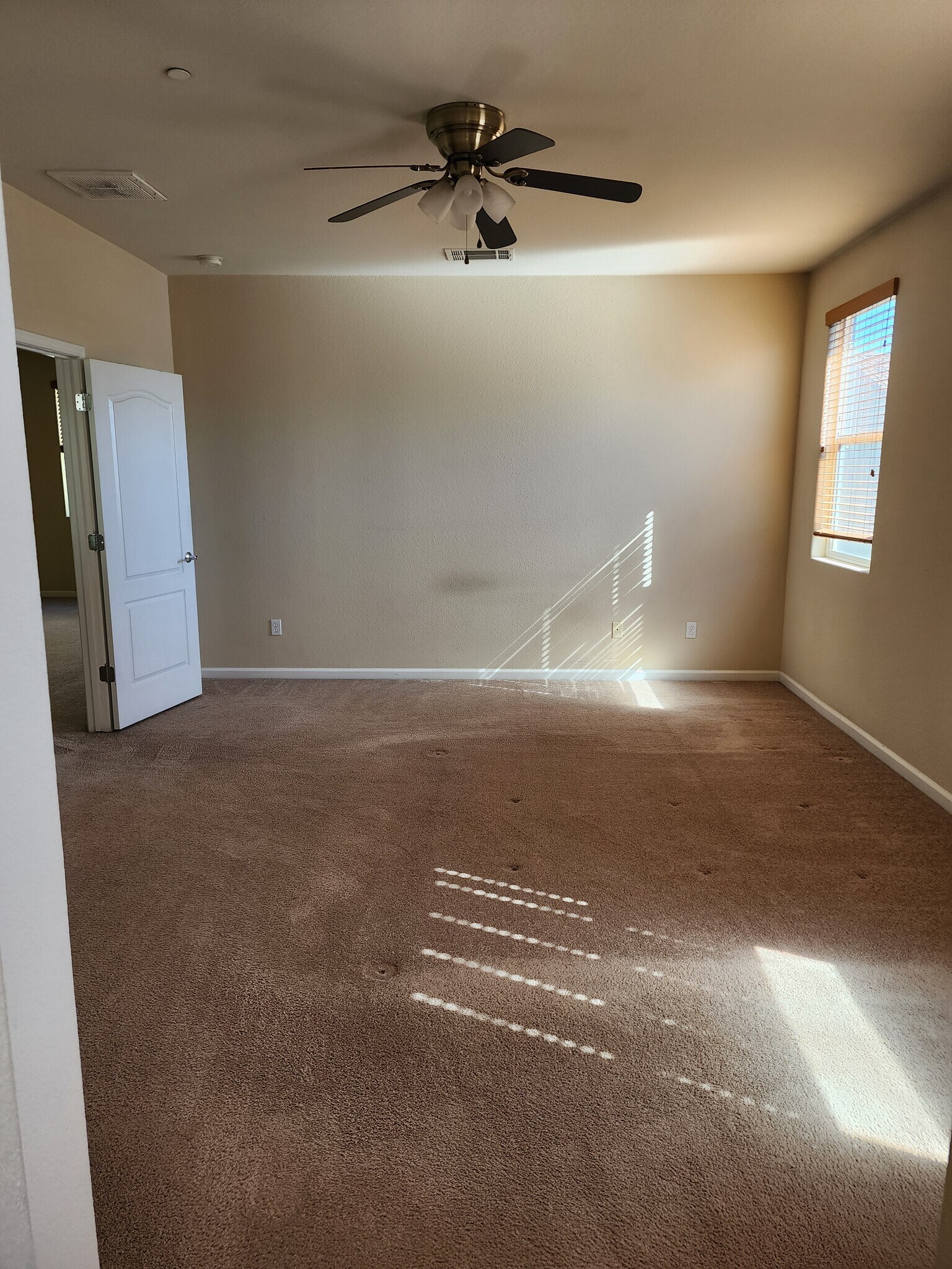 Master Bedroom - 207 Hibiscus Way