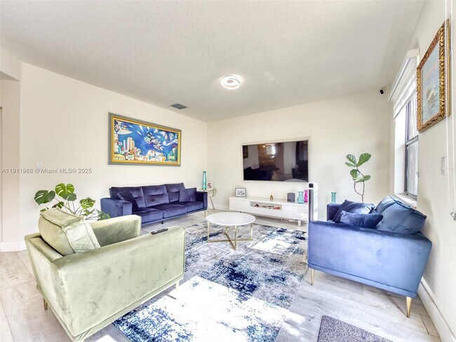 Building Photo - 10583 W 35th Way