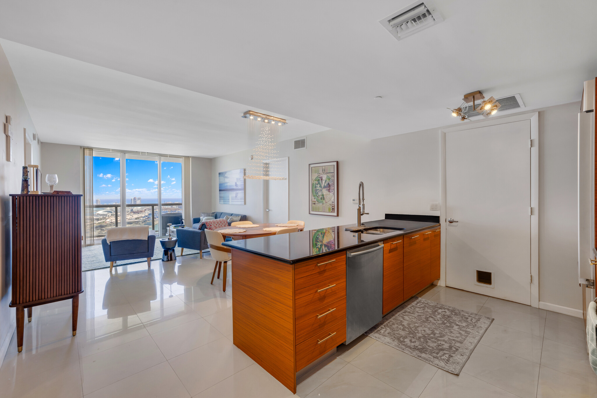 Building Photo - 50 Biscayne Blvd