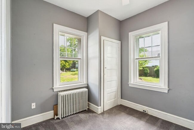 Building Photo - 919 Skippack Pike