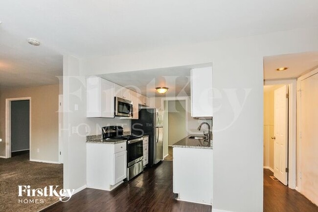 Building Photo - 12073 Craig View Dr