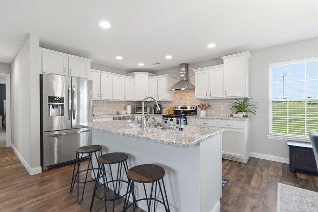 Building Photo - 3805 Flatwater Dr