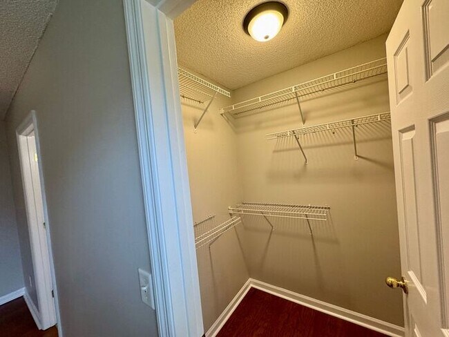 Building Photo - Great Harvest Home for rent