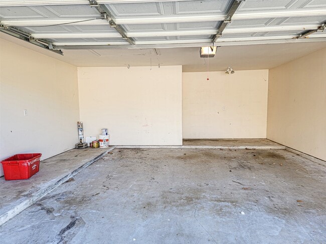 Building Photo - 3611 Cedar Flats Ln