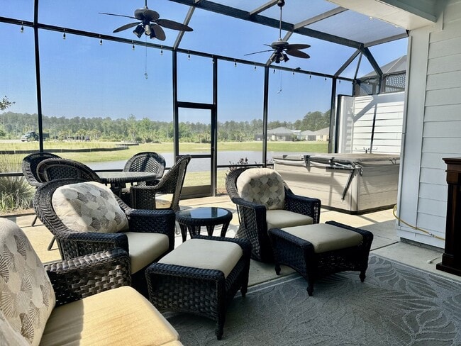 Building Photo - Beautiful Designed Two Bedroom Home in Margaritaville