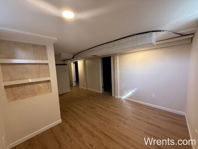 Building Photo - Cute 3 Bed/2 Bath Home Audubon area