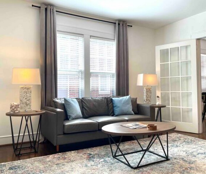 Open living - Kitchen connects to the living room. - 2104 Park Rd
