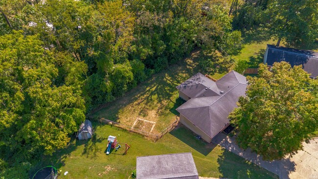 Building Photo - 6800 Oakmont Ct