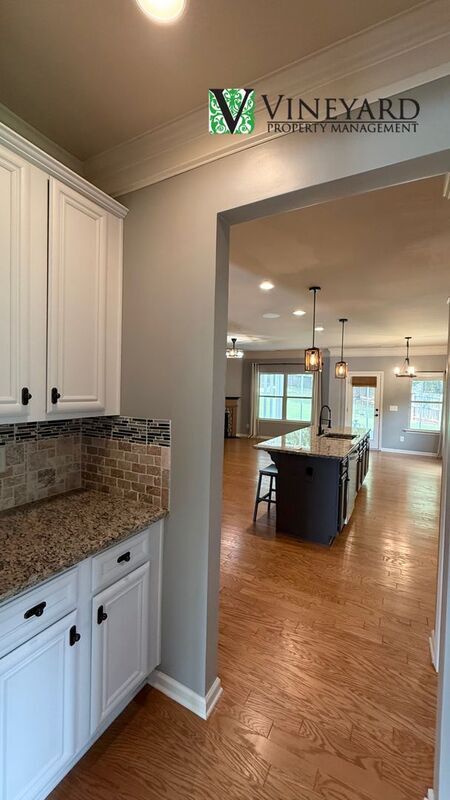 Building Photo - 303 Cherokee Reserve Ct
