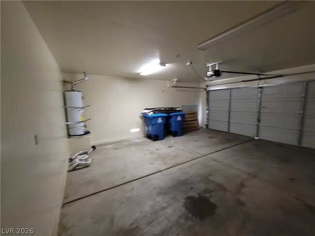 Building Photo - 4406 Cinema Ave