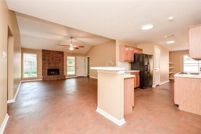 Building Photo - 22823 Williamschase Dr