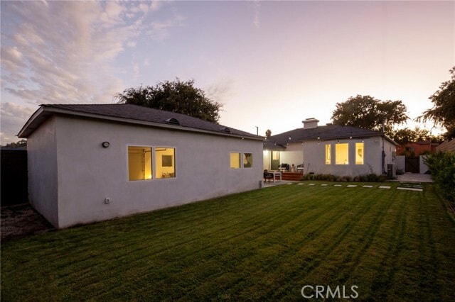 Building Photo - 3554 S Sycamore Ave